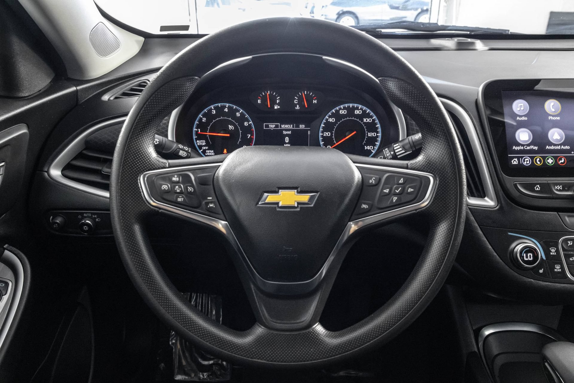 Used 2025 Chevrolet Malibu LT FWD image 28