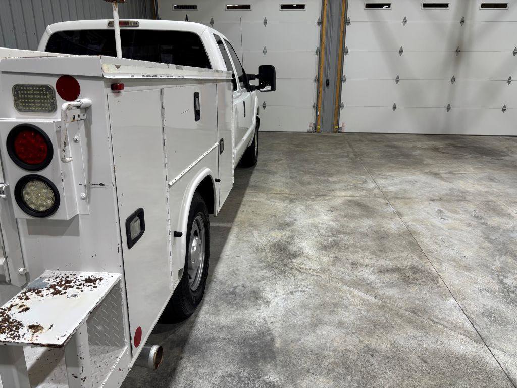 Used 2015 Ford F350 XL image 10