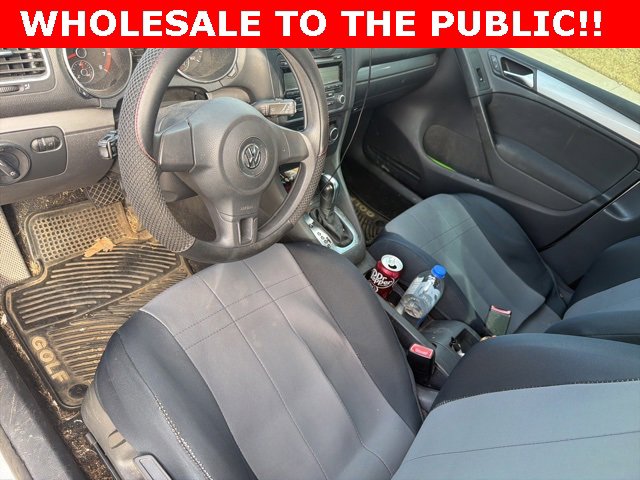 Used 2011 Volkswagen Golf 4-Door image 9