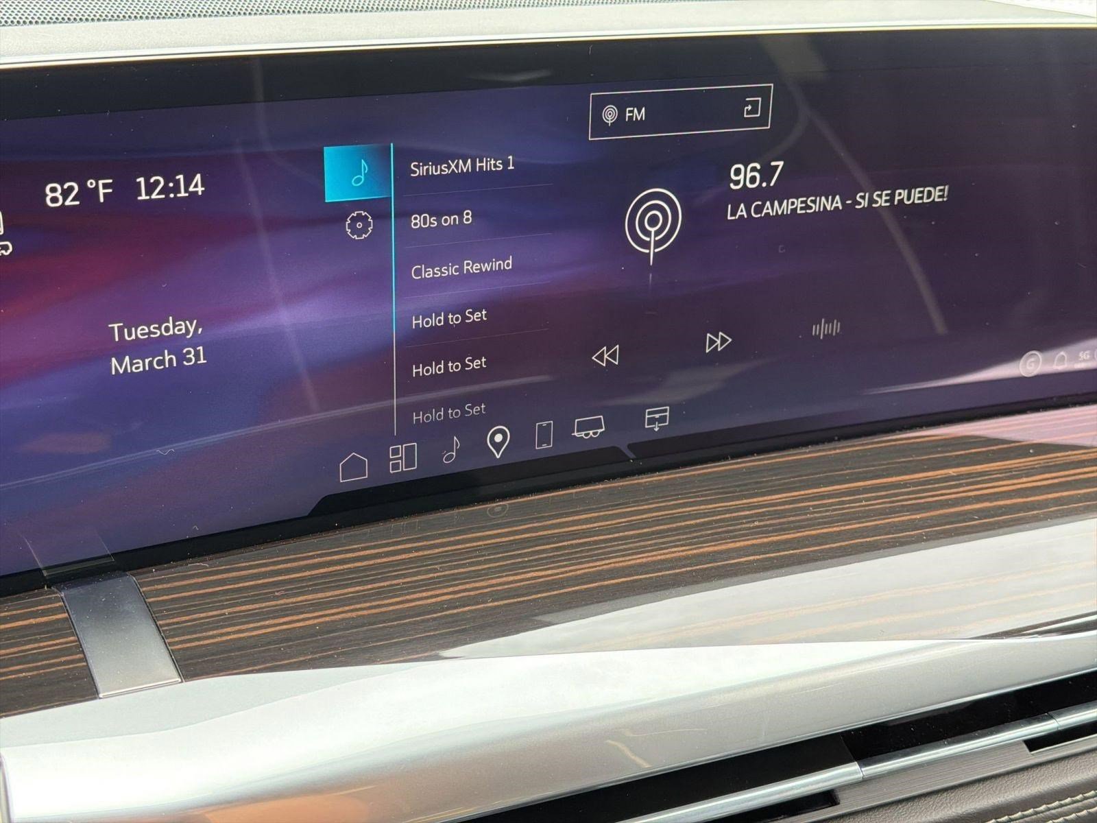 New 2026 Cadillac Escalade Luxury AWD/4WD image 23