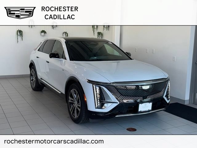 New 2026 Cadillac Lyriq Luxury