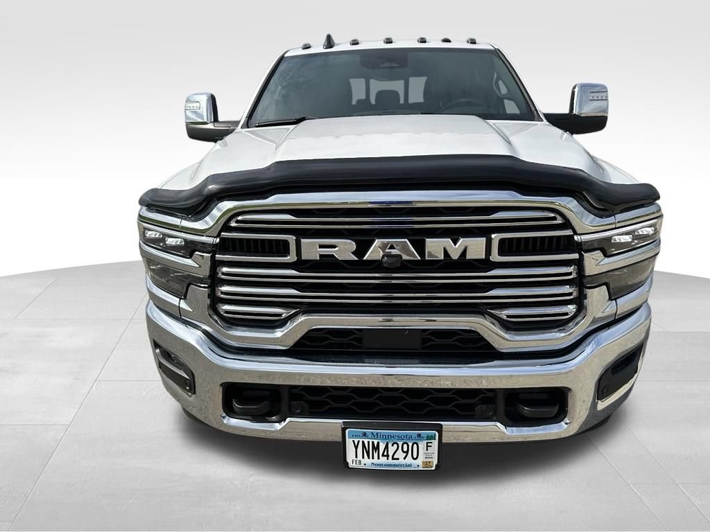 Used 2026 RAM 3500 Laramie AWD/4WD image 30
