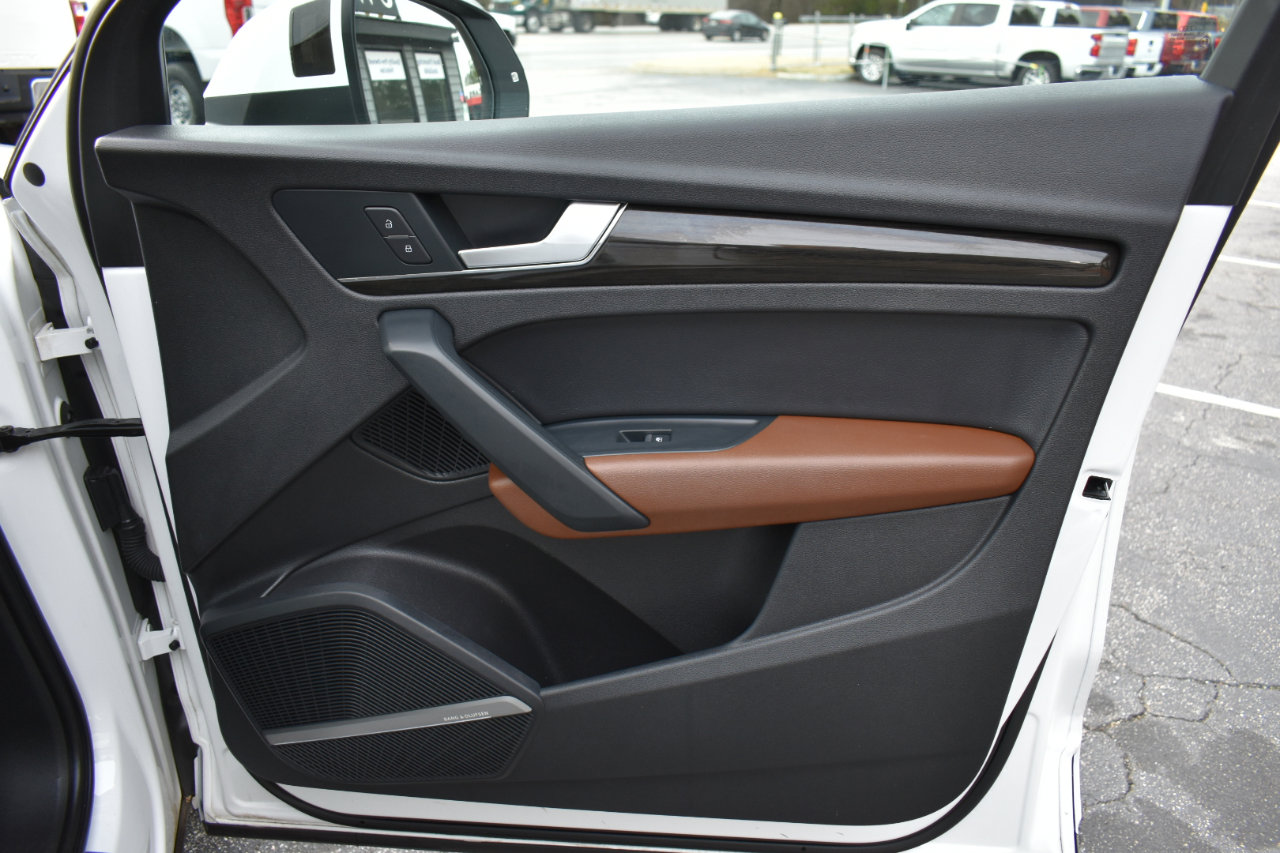 Used 2018 Audi Q5 2.0T Premium Plus w/ Premium Plus Package image 39