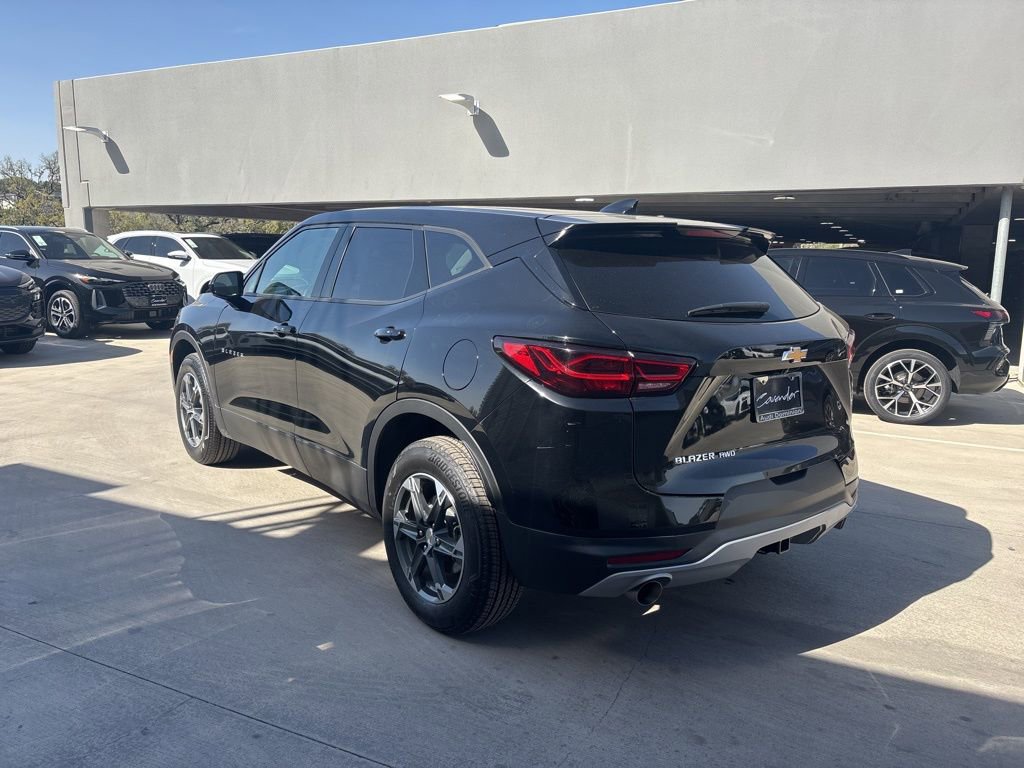 Used 2025 Chevrolet Blazer LT image 8