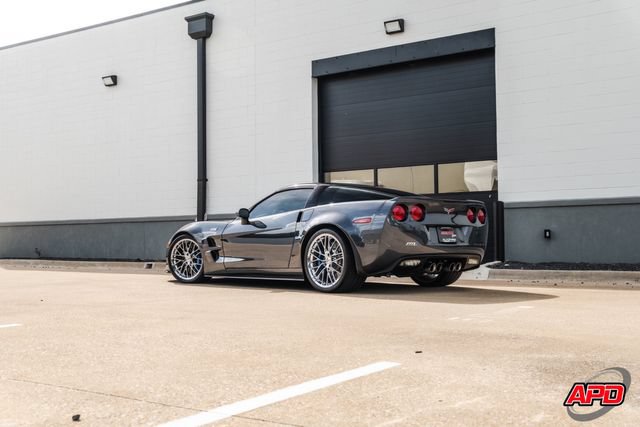 Used 2010 Chevrolet Corvette ZR1 w/ Preferred Equipment Group RWD image 21