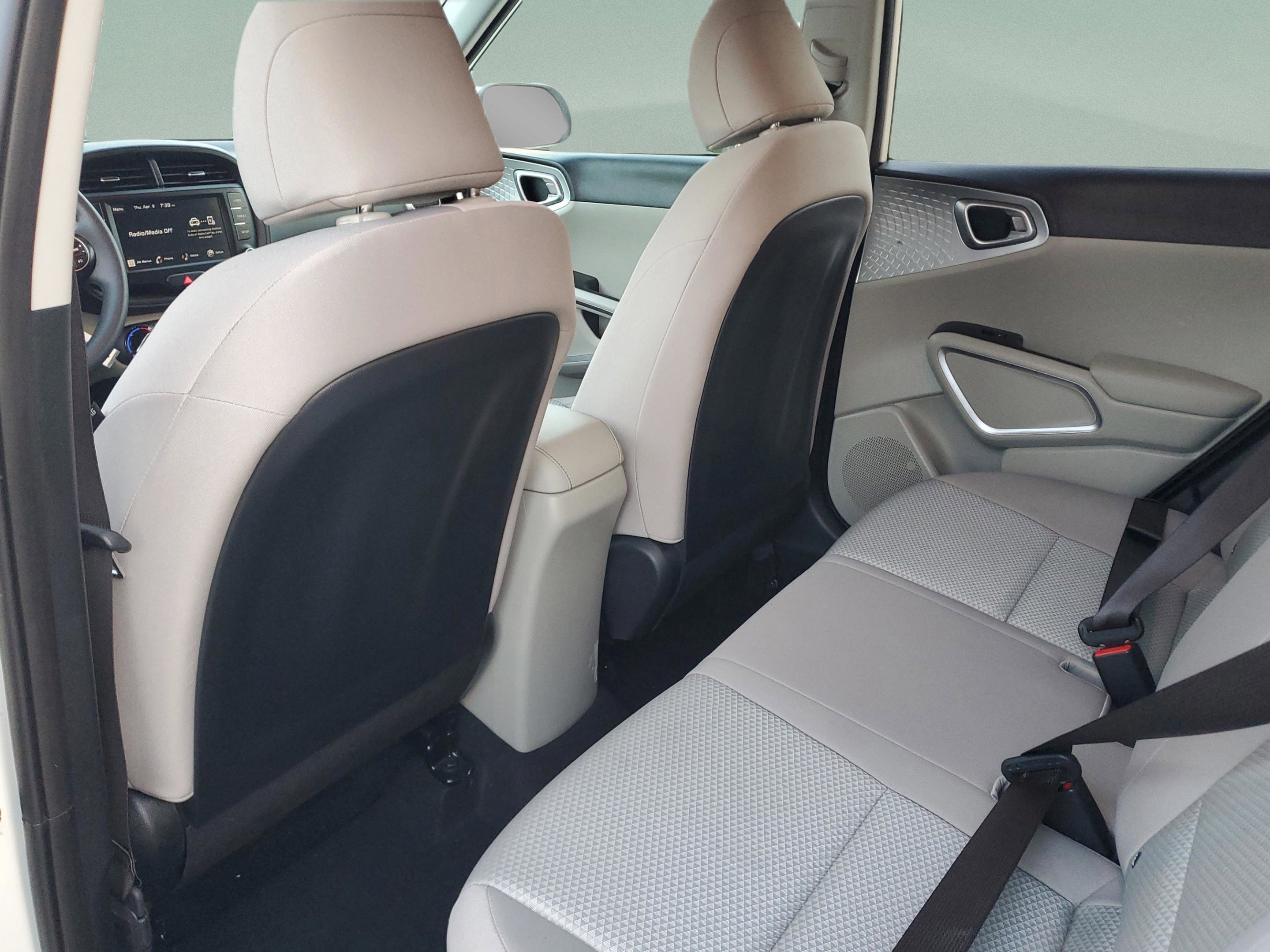 Certified 2023 Kia Soul LX w/ LX Technology Package image 9