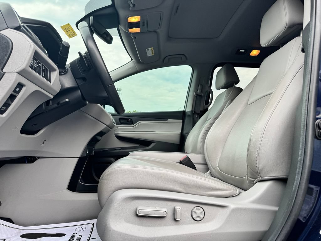 Used 2024 Honda Odyssey EX-L image 19