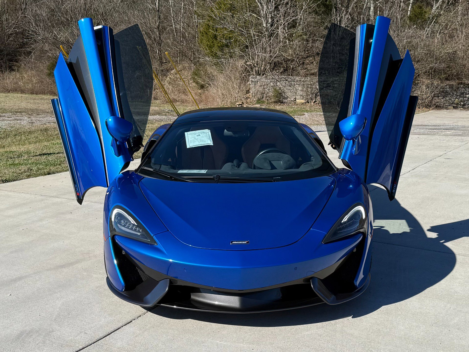 Used 2018 McLaren 570S Spider image 5