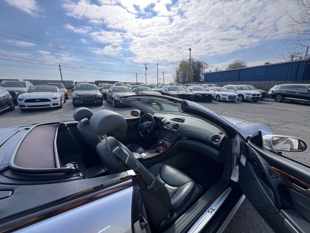 Used 2005 Mercedes-Benz SL 500 w/ AMG Sport Pkg image 18