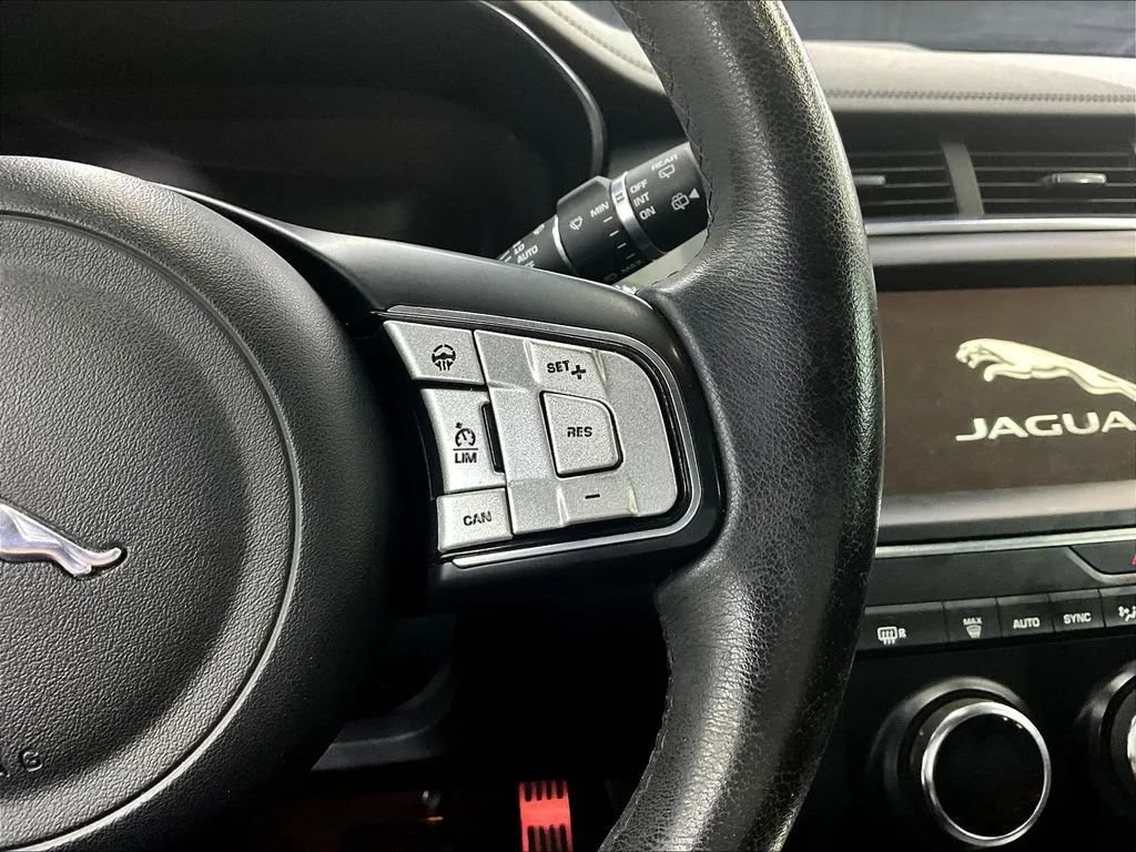 Used 2020 Jaguar E-PACE SE AWD/4WD image 14