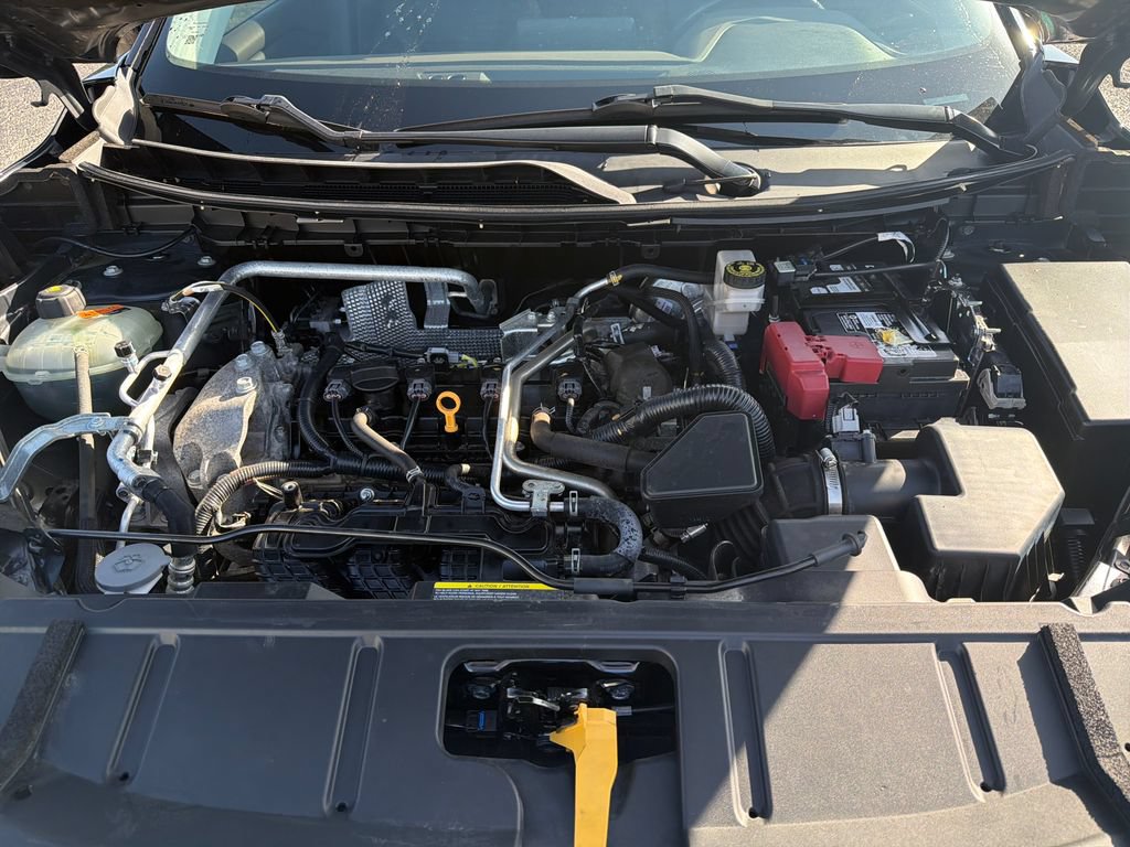 Used 2021 Nissan Rogue SV w/ Premium Package FWD image 21
