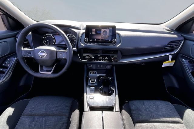 New 2026 Nissan Rogue SV FWD image 5