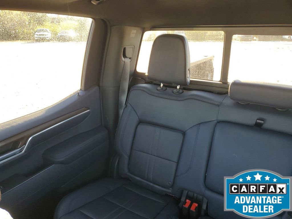 Used 2022 Chevrolet Silverado 1500 High Country w/ High Country Premium Package image 13