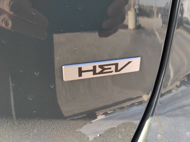 Used 2024 Kia Niro EX image 9