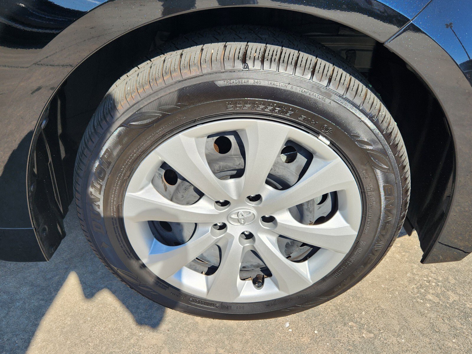 Certified 2025 Toyota Corolla LE image 11