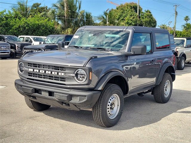 New 2026 Ford Bronco Base video 2