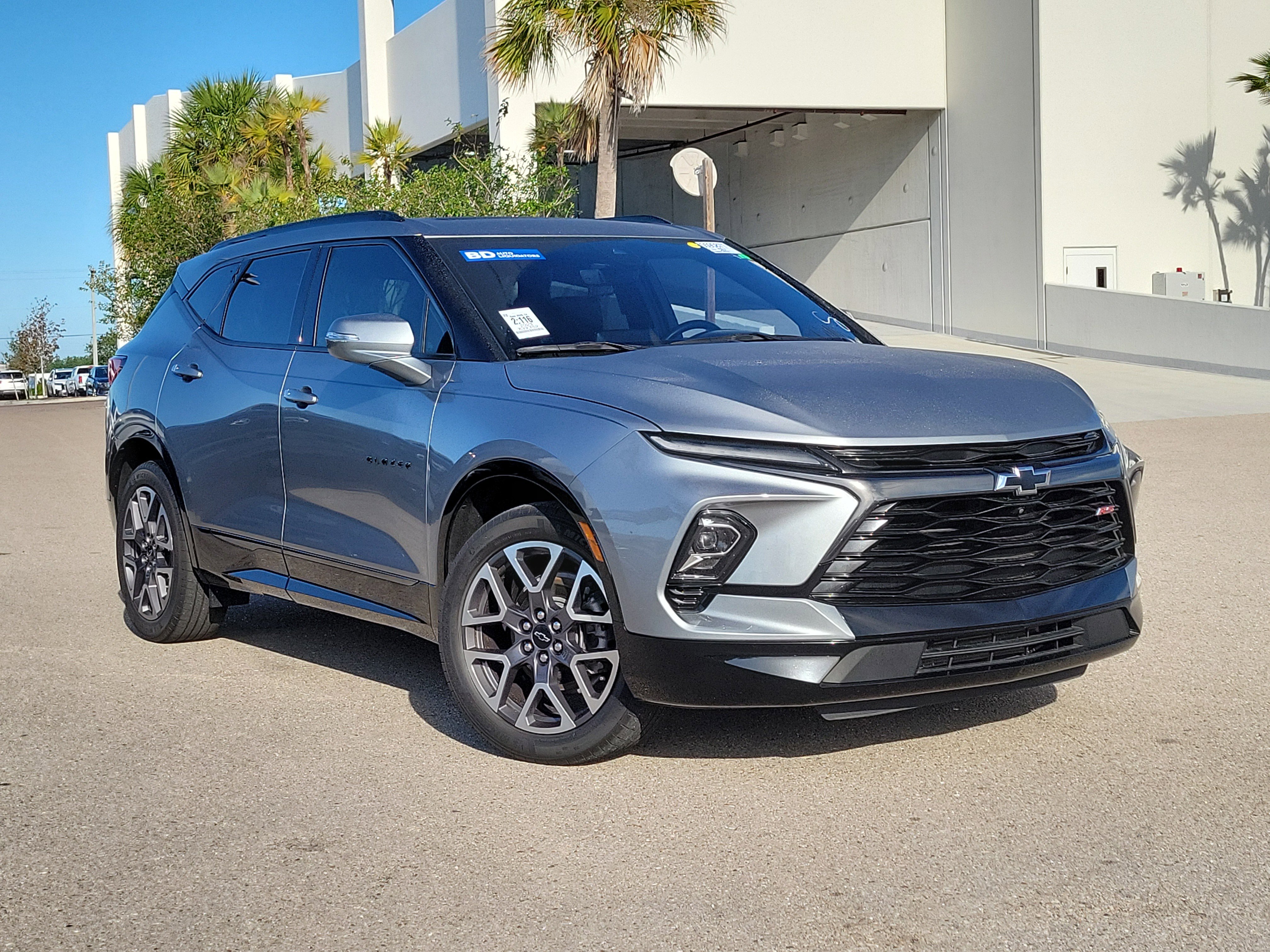Used 2023 Chevrolet Blazer RS w/ Driver Confidence II Package FWD image 32