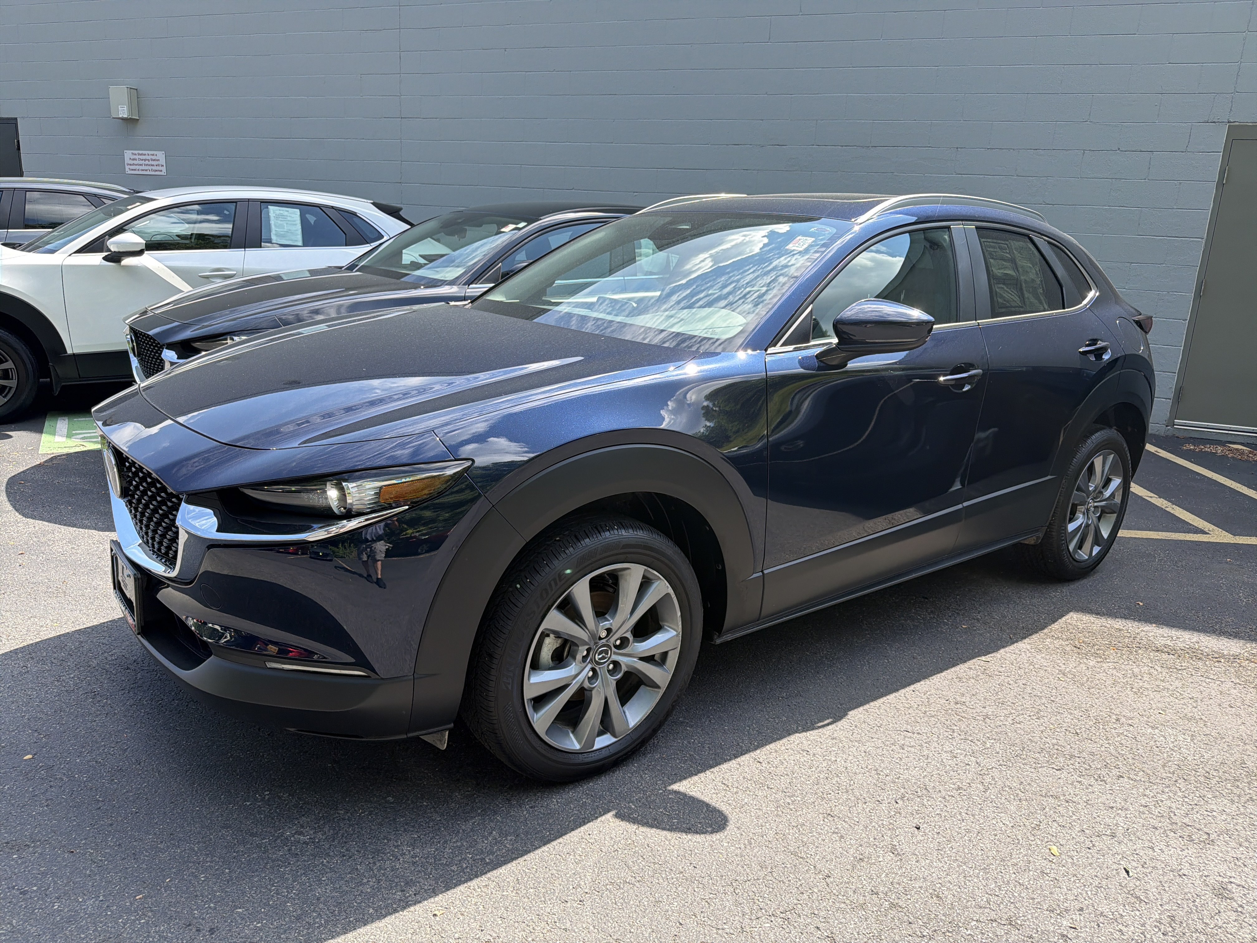 Certified 2025 MAZDA CX-30 AWD 2.5 S w/ Preferred Package image 4