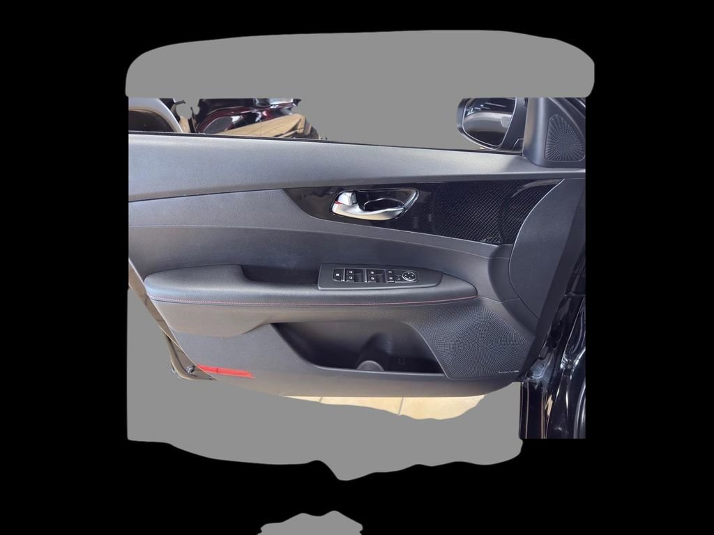 Used 2021 Kia Forte GT w/ GT2 Package image 16