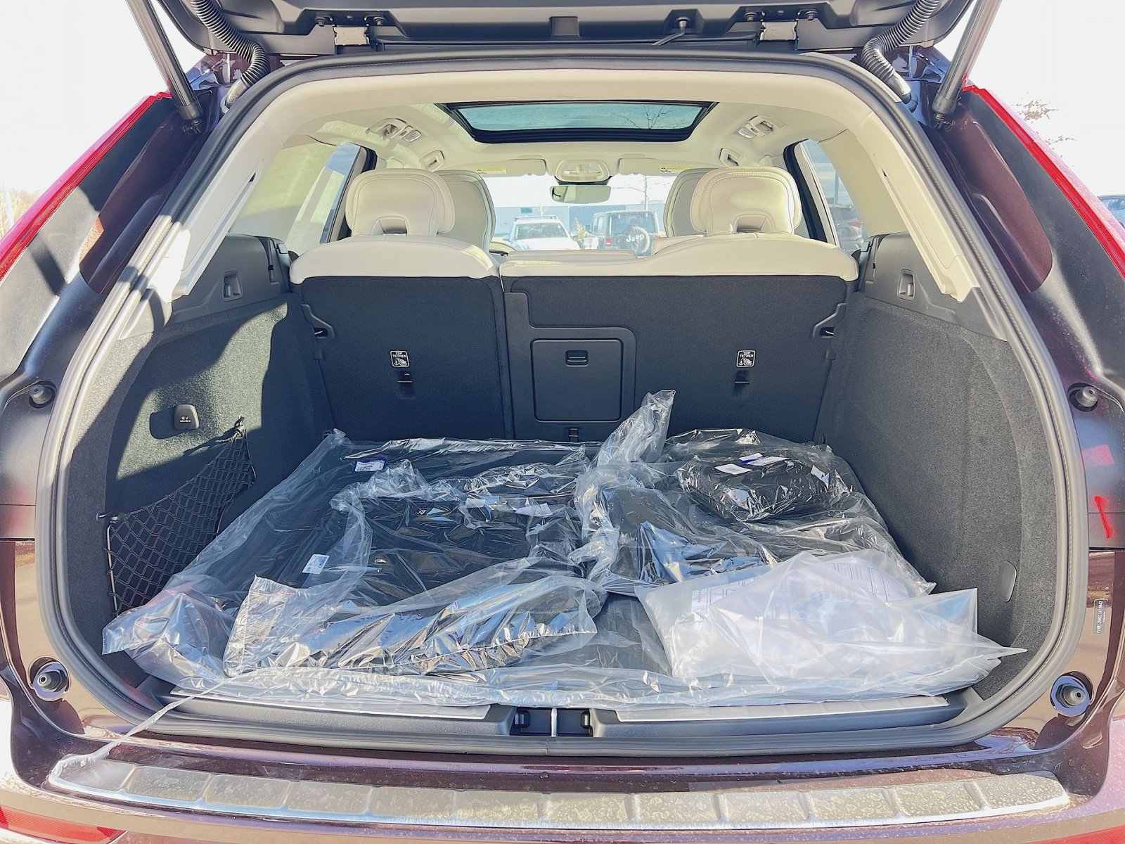 New 2026 Volvo XC60 B5 Ultra w/ Protection Package Premier image 25