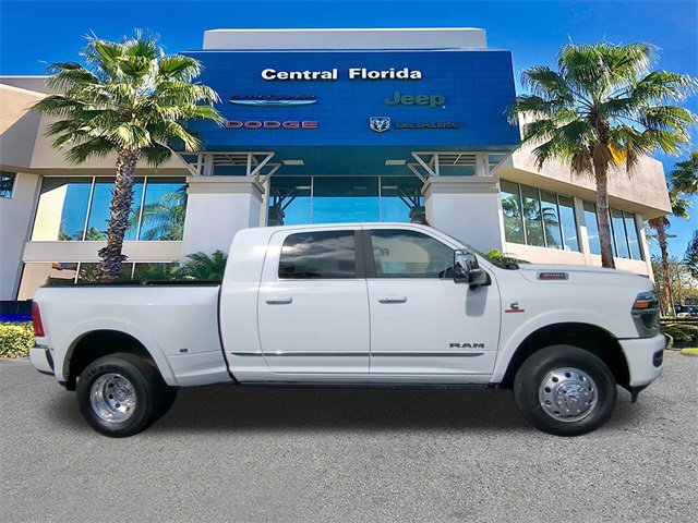 New 2026 RAM 3500 Limited image 4