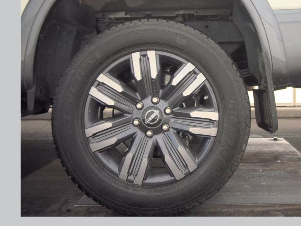 Certified 2023 Nissan Titan Platinum Reserve w/ Moonroof Package AWD/4WD image 5