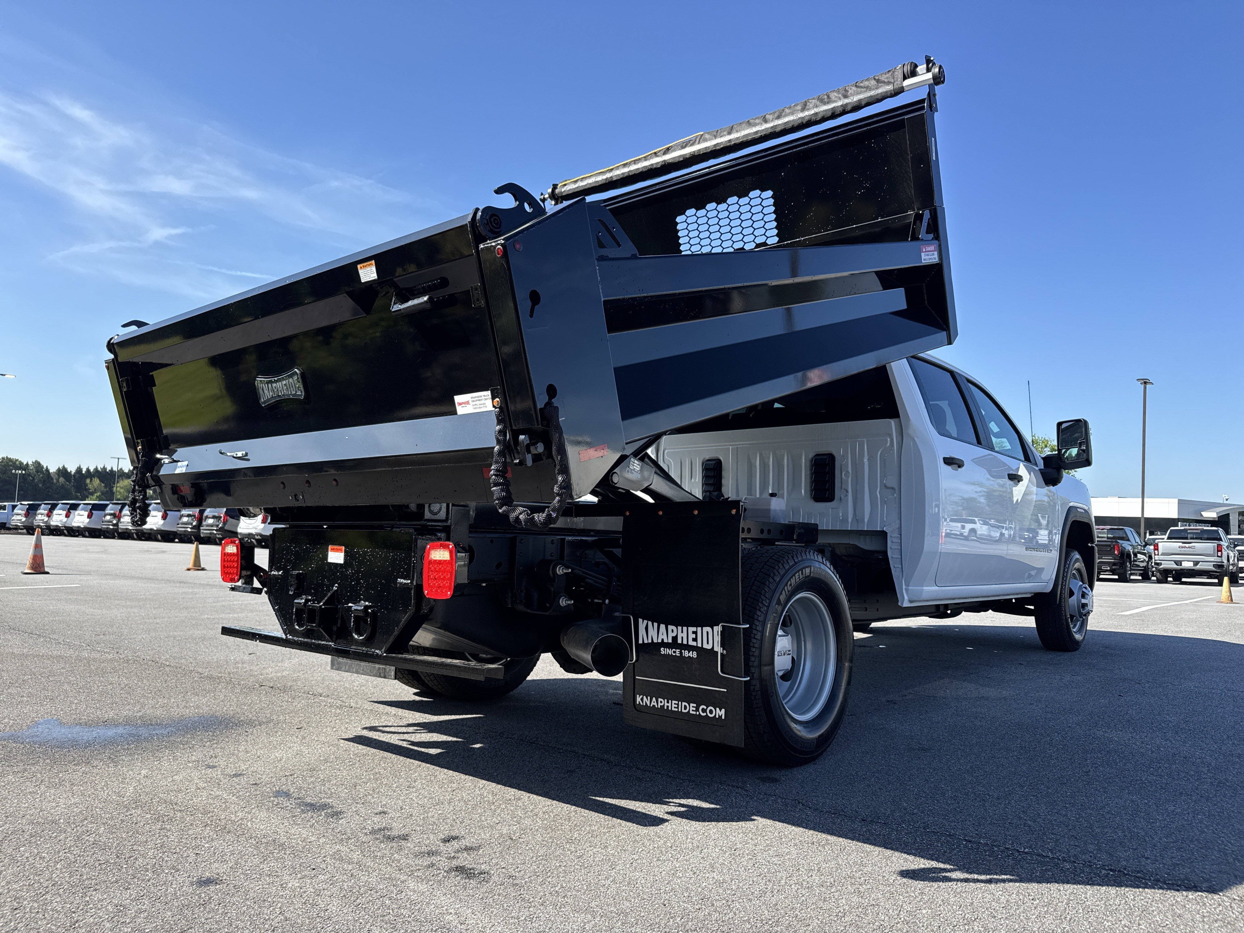 New 2026 GMC Sierra 3500 Pro w/ Convenience Package AWD/4WD image 21
