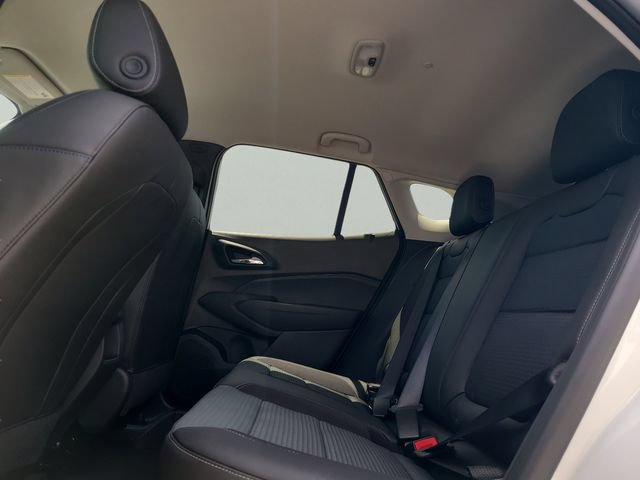 New 2026 Chevrolet Trax LT w/ Midnight Edition FWD image 12