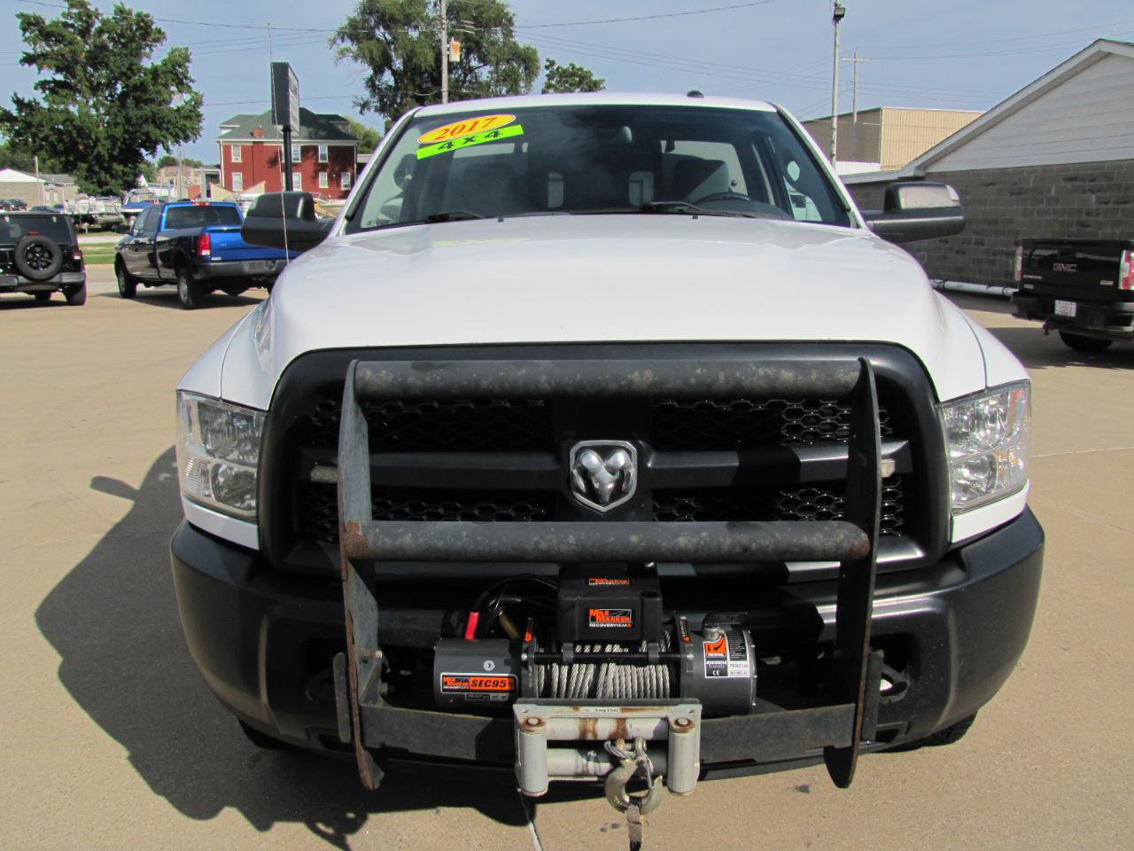 Used 2017 RAM 2500 Tradesman w/ Power Accessory Group AWD/4WD image 3