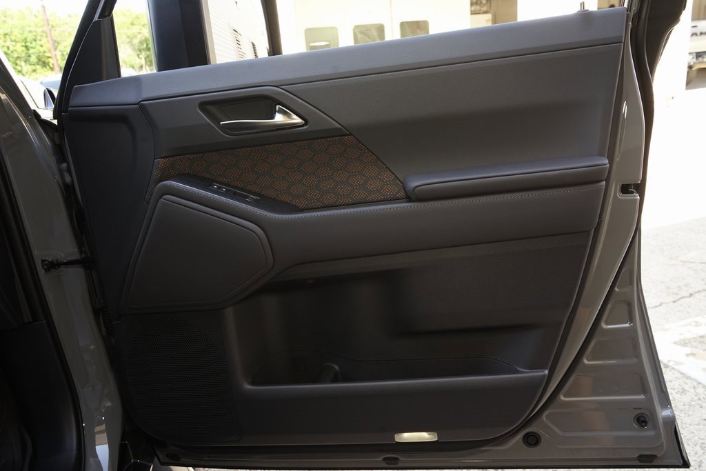 Used 2025 Lexus GX 550 image 25