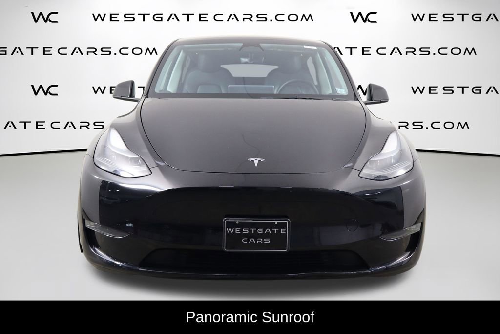 Used 2023 Tesla Model Y Performance image 2