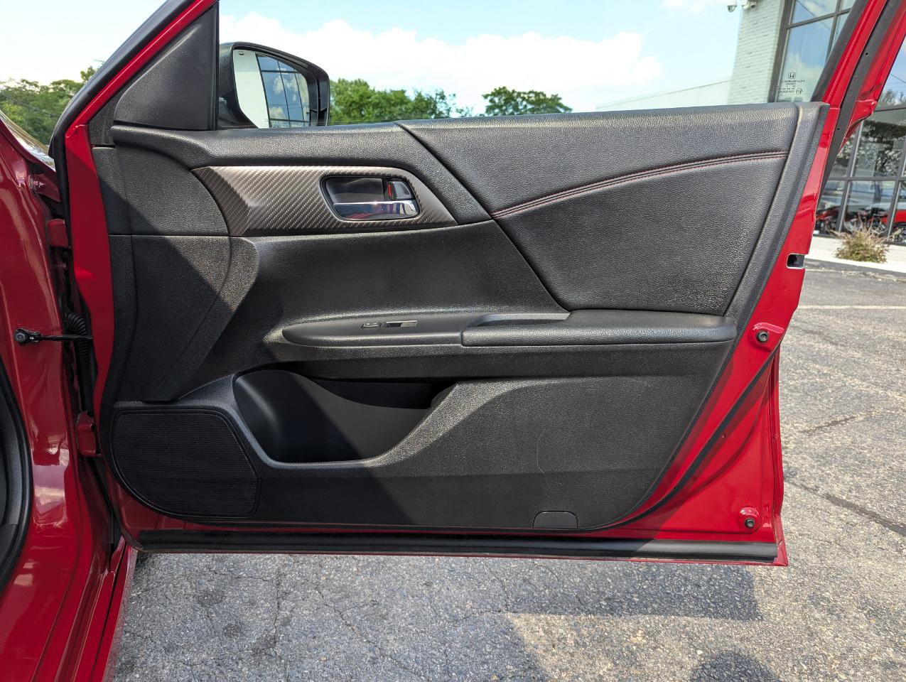 Used 2017 Honda Accord Sport Special Edition image 29