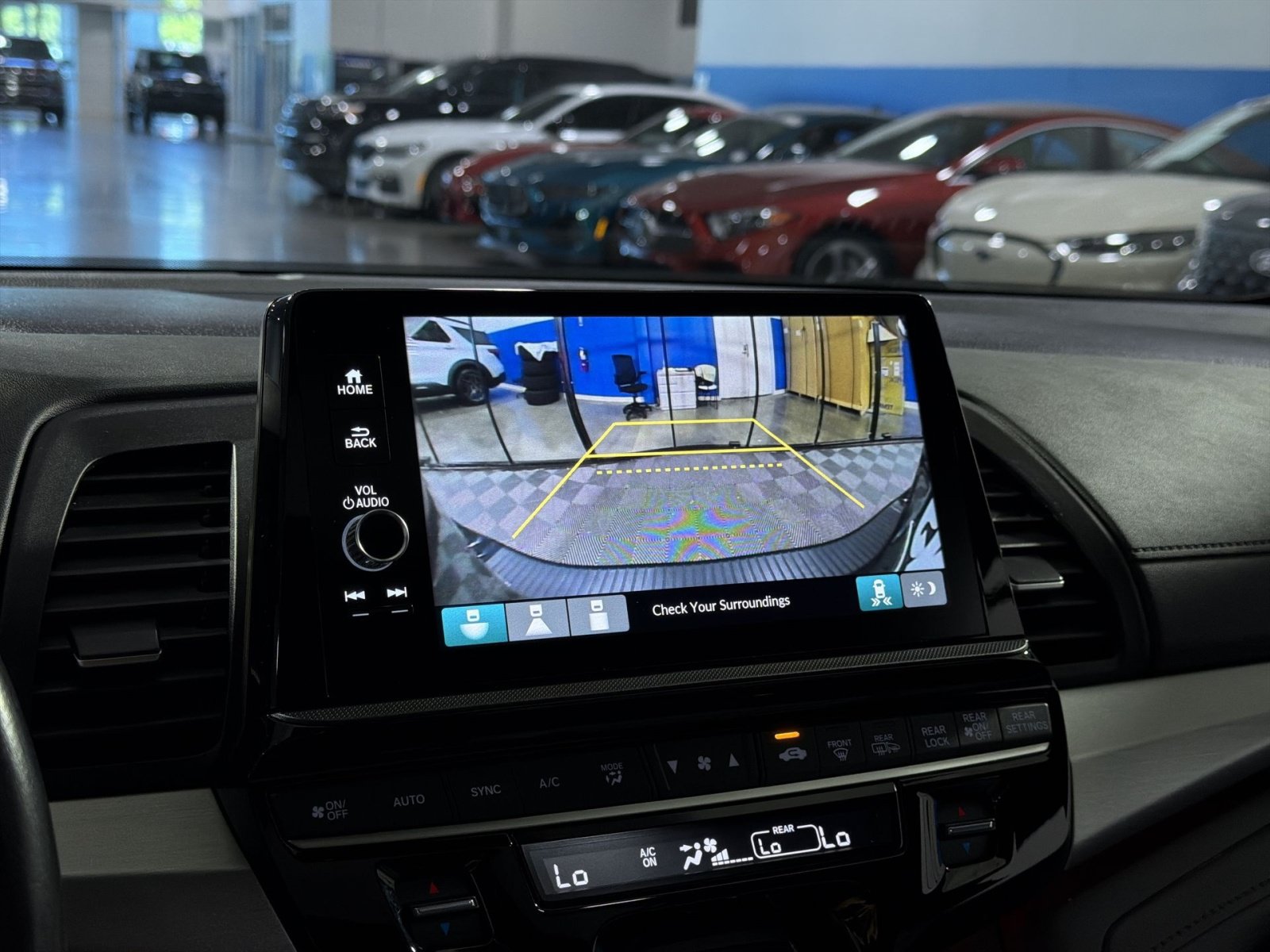 Used 2025 Honda Odyssey Sport-L image 31