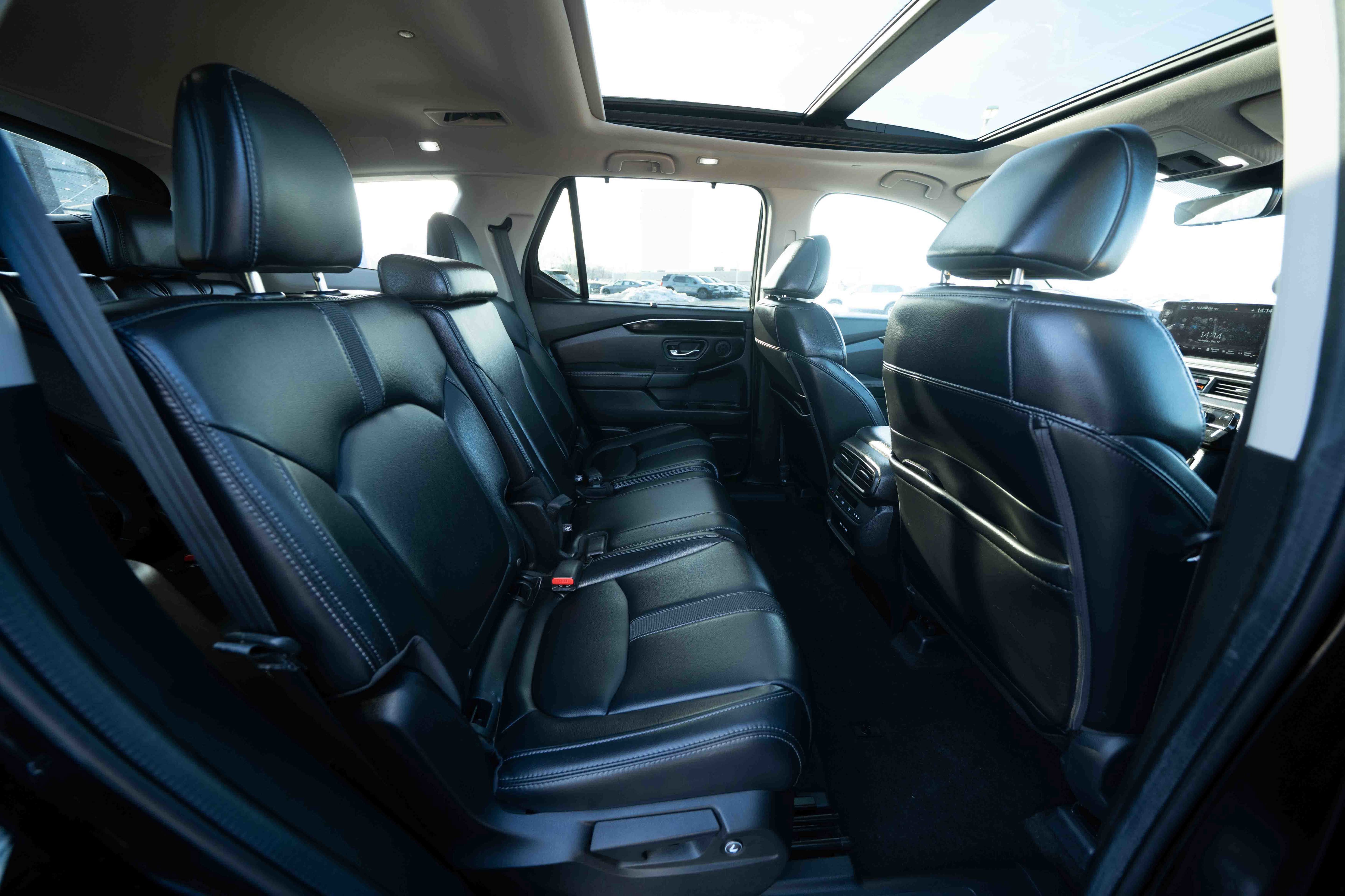 Used 2024 Honda Pilot Touring image 25