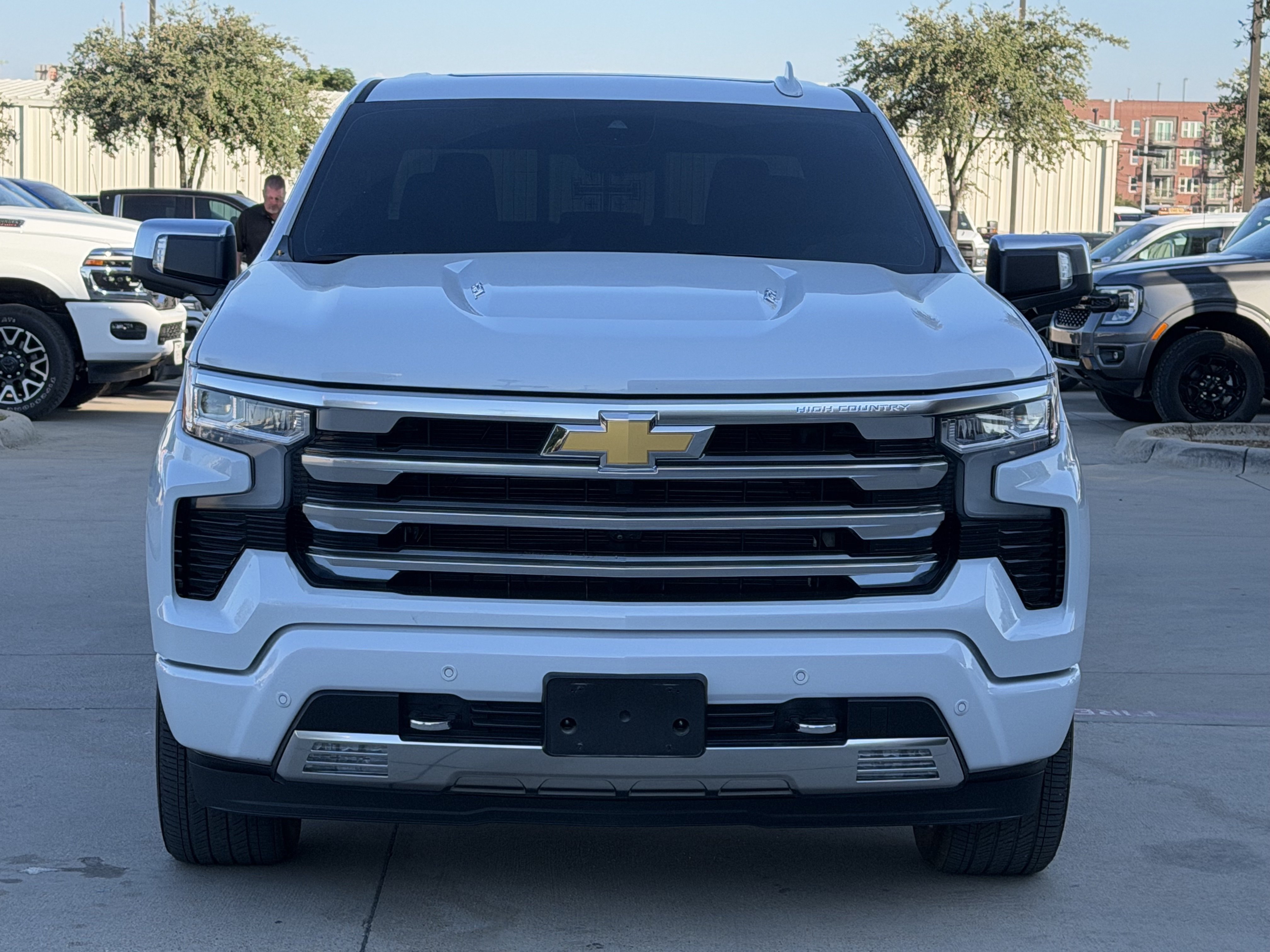 Used 2026 Chevrolet Silverado 1500 High Country w/ High Country Premium Package AWD/4WD image 8