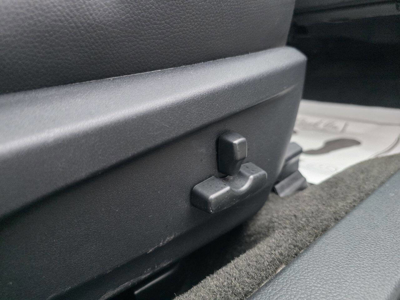 Used 2012 Subaru Outback 3.6R Limited image 30