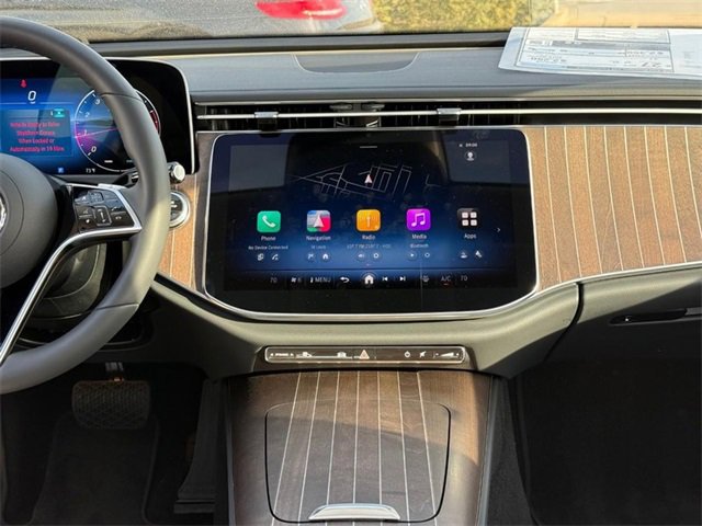 New 2025 Mercedes-Benz E 350 4MATIC Sedan image 9