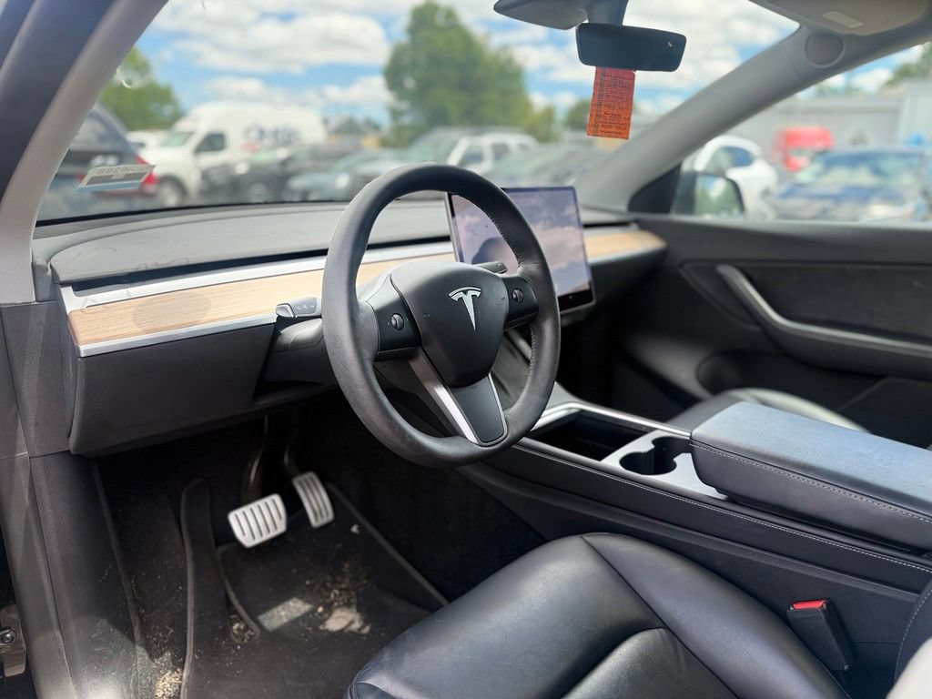 Used 2021 Tesla Model Y Performance AWD/4WD image 2