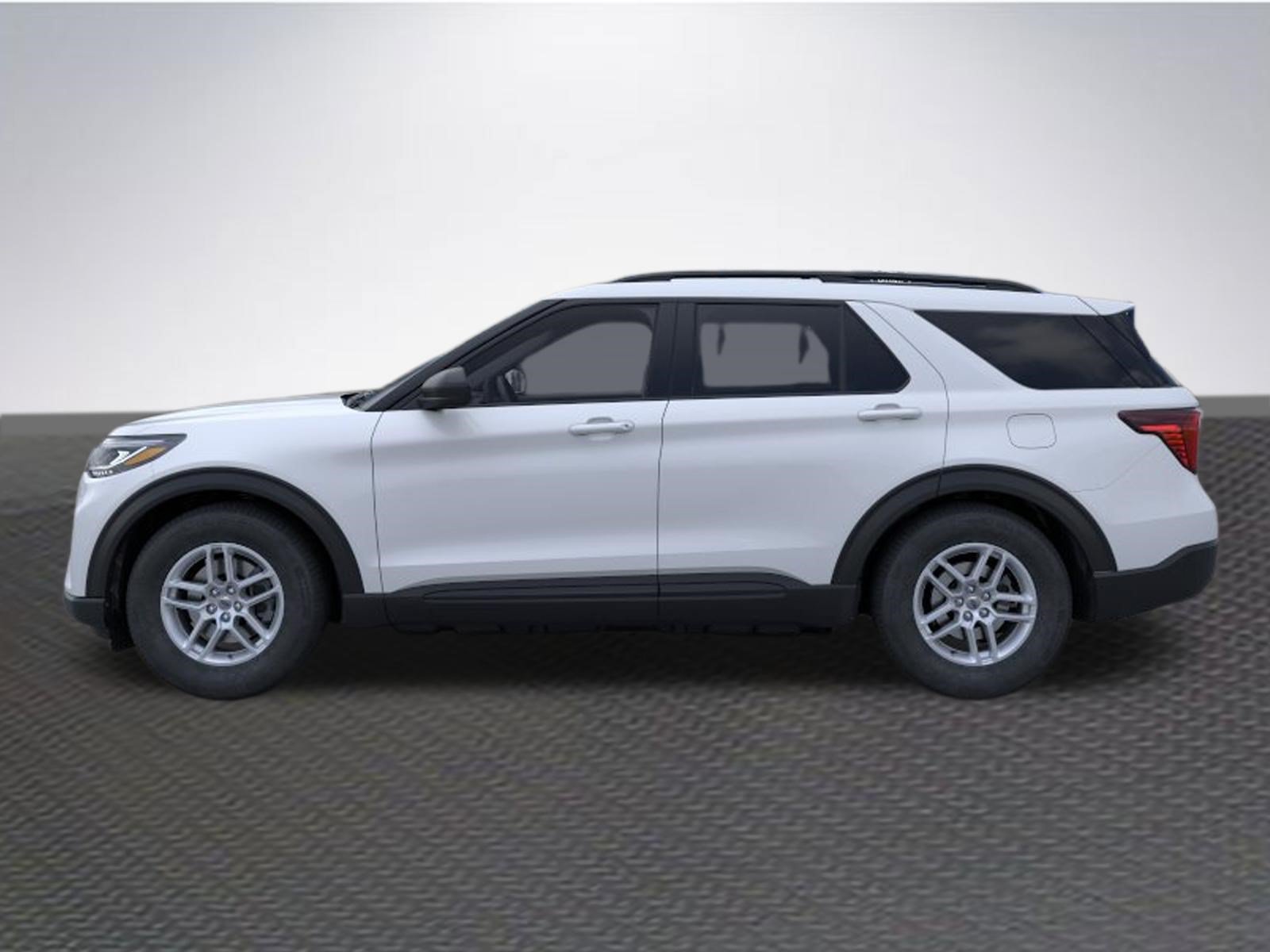 New 2026 Ford Explorer Active w/ Active Comfort Package RWD image 3