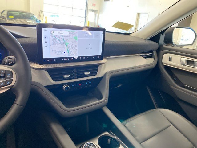 New 2026 Ford Explorer Active w/ Active Comfort Package AWD/4WD image 15