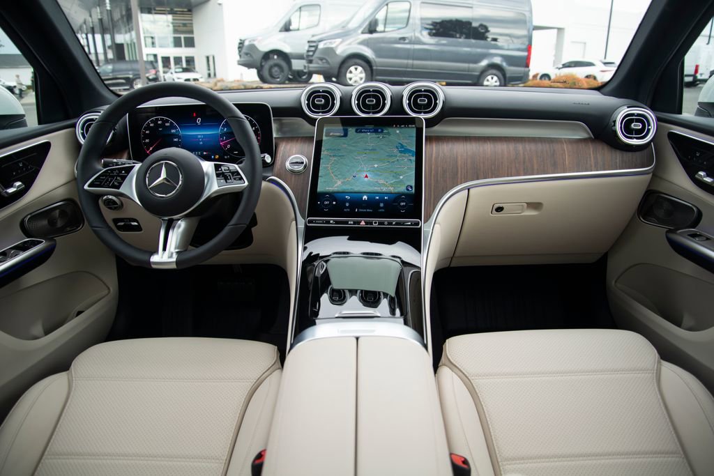 New 2026 Mercedes-Benz GLC 300 GLC 300 image 17