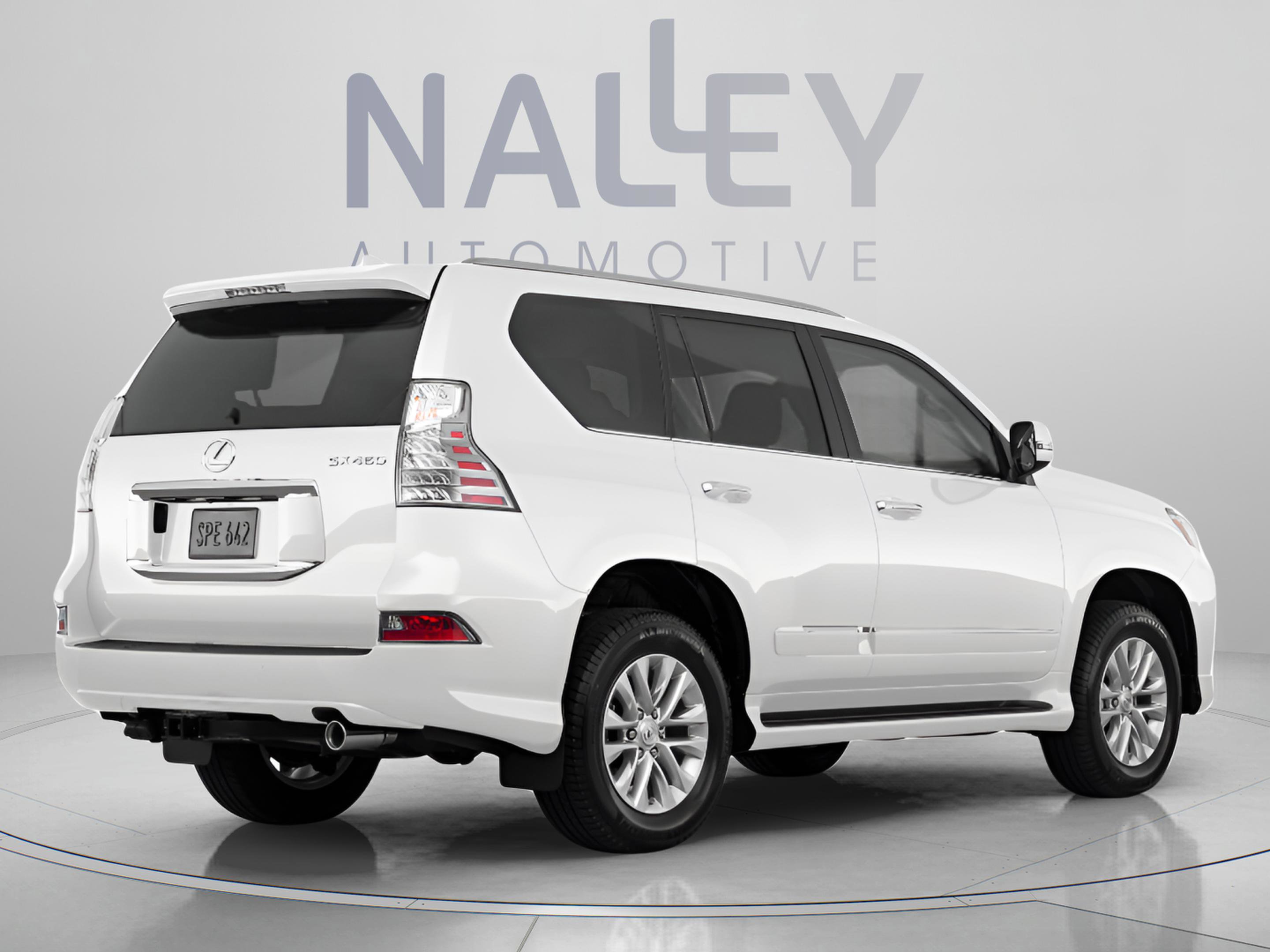 Used 2018 Lexus GX 460 Premium AWD/4WD image 3