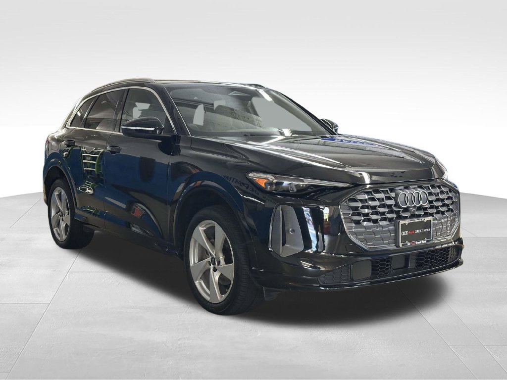Used 2025 Audi Q5 Premium Plus w/ Premium Plus AWD/4WD image 10