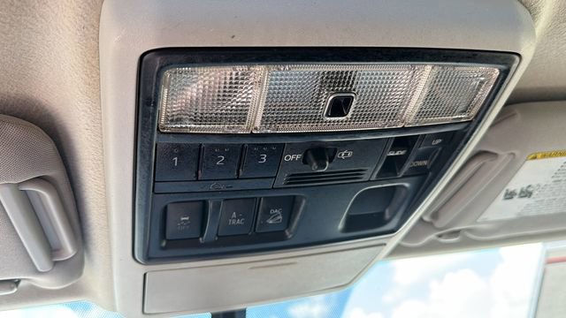 Used 2015 Toyota 4Runner SR5 Premium AWD/4WD image 17
