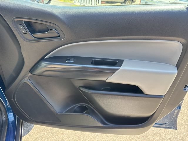 Used 2019 Chevrolet Colorado W/T RWD image 26