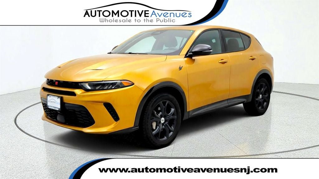 Used 2024 Dodge Hornet R/T w/ R/T Blacktop Package
