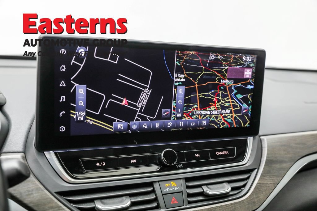Used 2024 Nissan Altima 2.5 SV w/ SV Premium Package AWD/4WD image 21