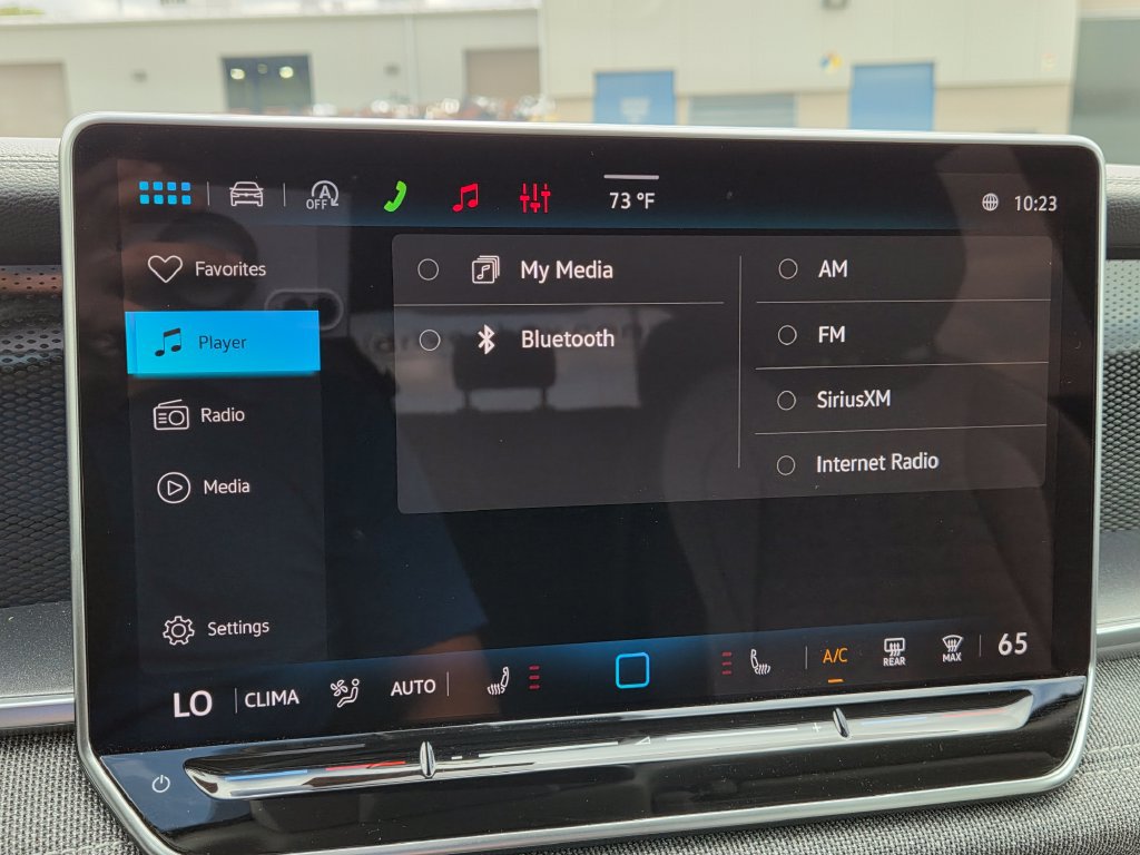 Certified 2026 Volkswagen Tiguan S FWD image 21