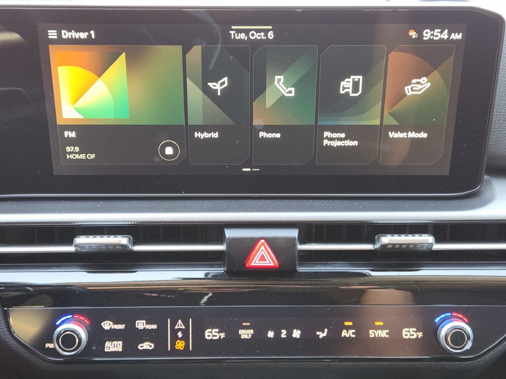 New 2026 Kia Sportage LX FWD image 15