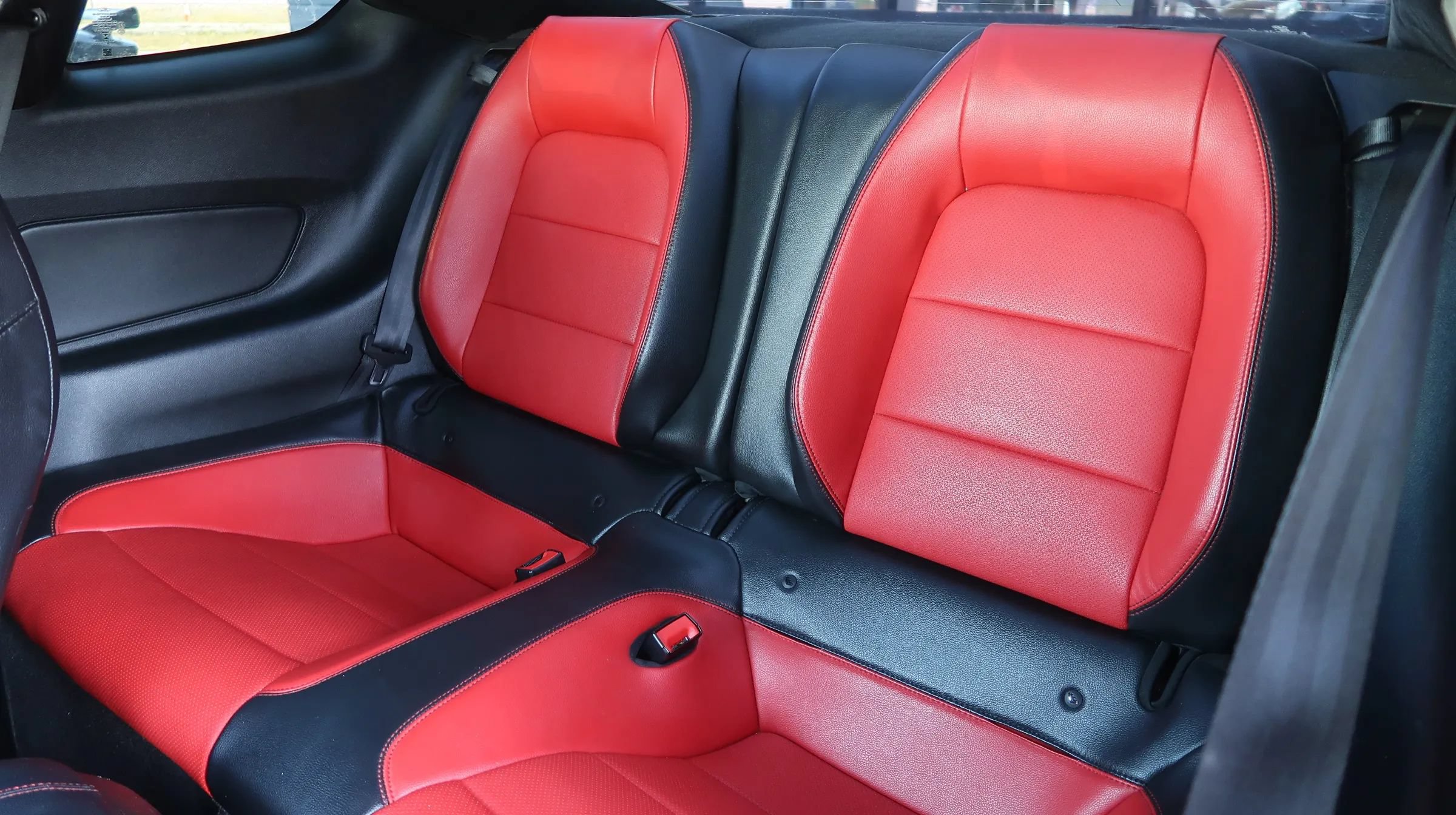 Used 2019 Ford Mustang GT Premium w/ Performance Package - Level 2 RWD image 19